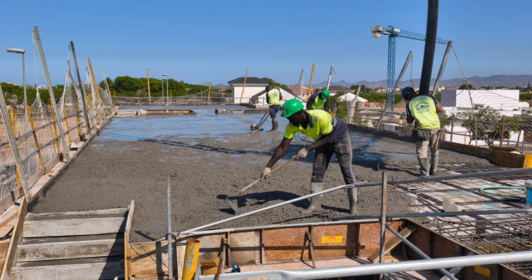 Phase I ist abgeschlossen und Phase II steht kurz vor dem Start! Die Arbeiten an SOL Y GOLF, unseren luxuriösen Bungalows zum Verkauf an der Costa Cálida, schreiten weiter voran